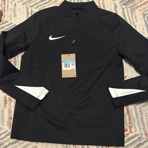 Kids Nike Black and White 1/4 Performance Top